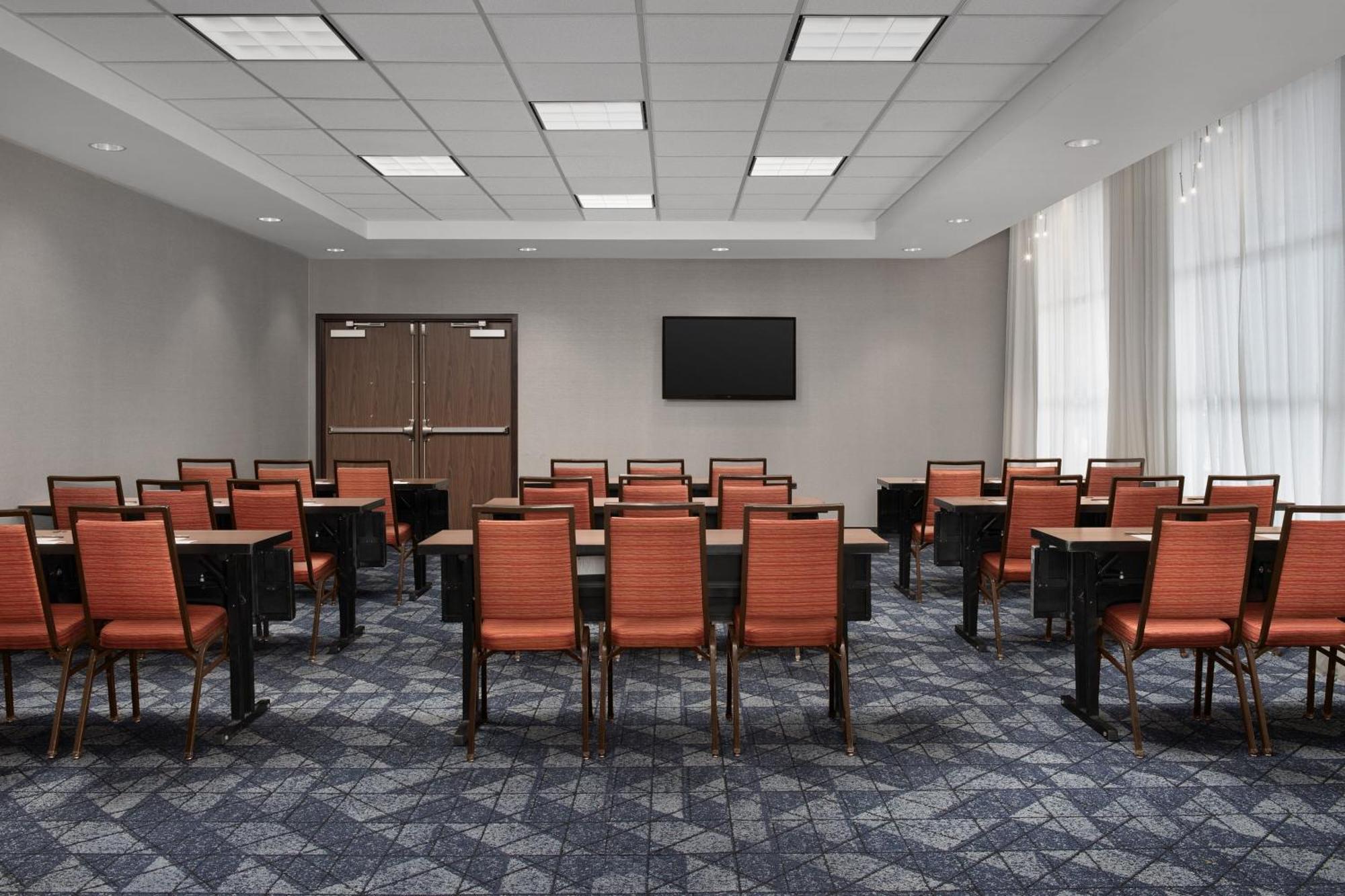 Hotel Courtyard By Marriott Syracuse Downtown At Armory Square Exterior foto