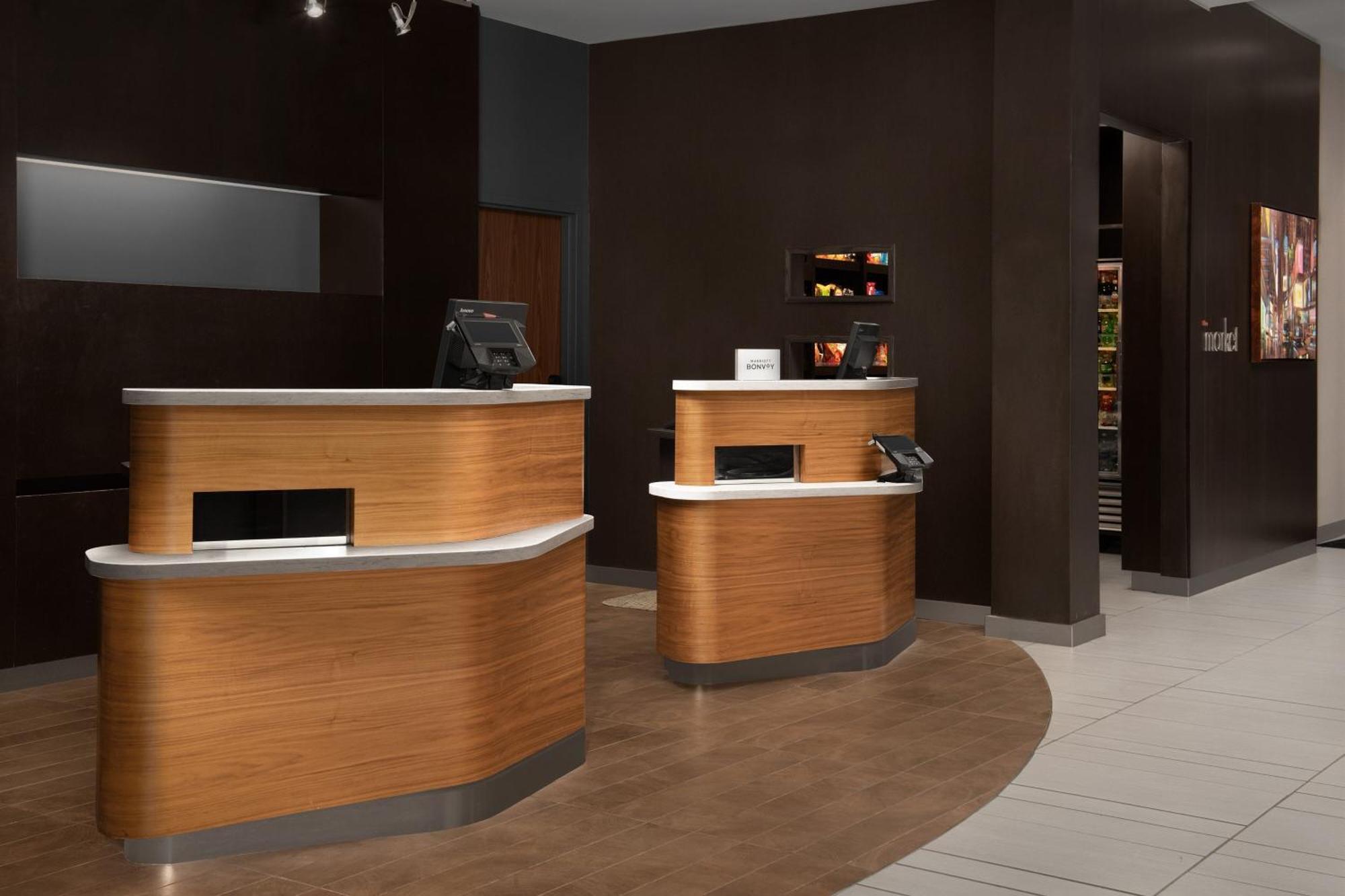 Hotel Courtyard By Marriott Syracuse Downtown At Armory Square Exterior foto